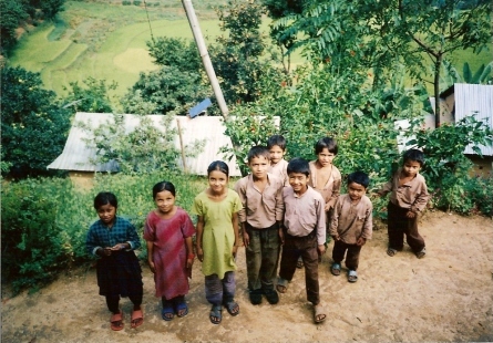 The students are playing together in front of school@߂t@~[XN[̐k